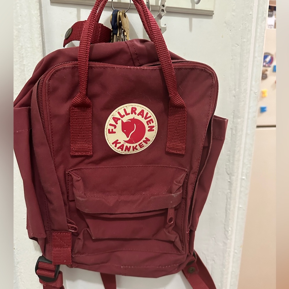 fjallraven kanken mini backpack burgundy